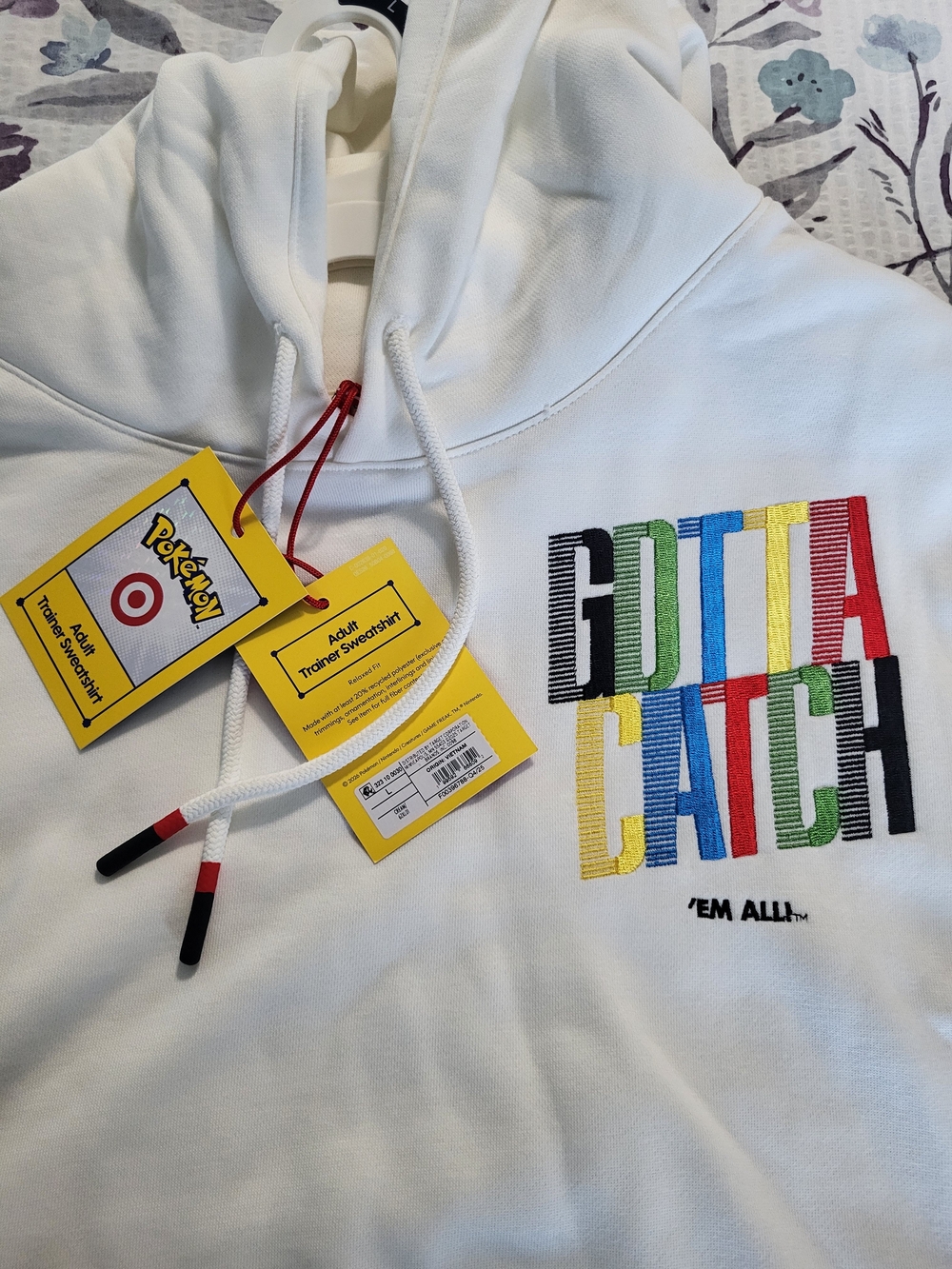 GOTTA CATCH EM ALL PIKACHU HOODIE - Pokémon x Target L